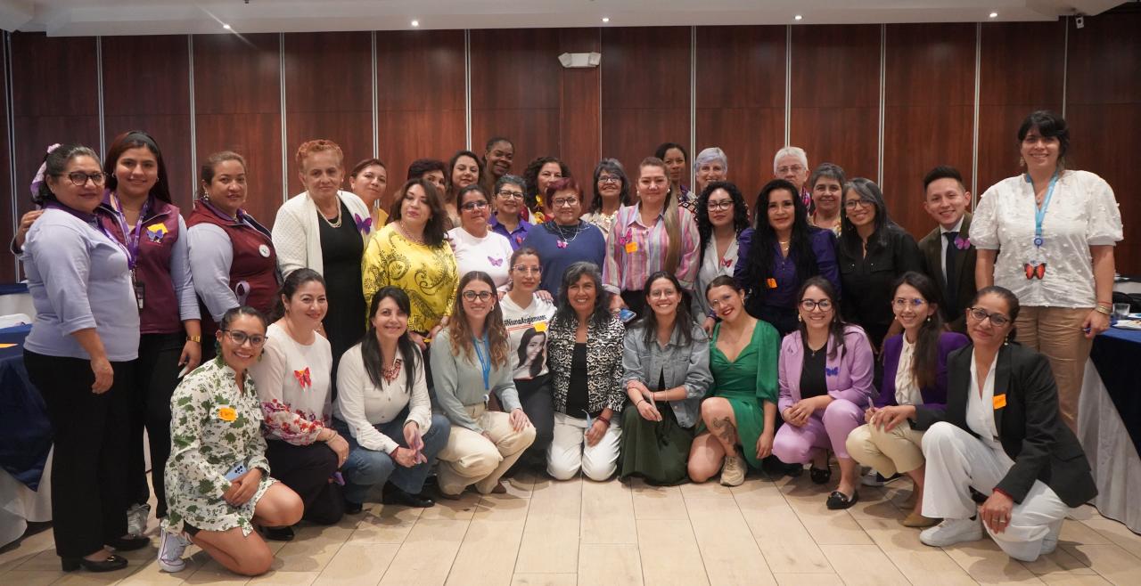 35 organizaciones de mujeres fortalecen la política de reparación integral para víctimas de violencia de género